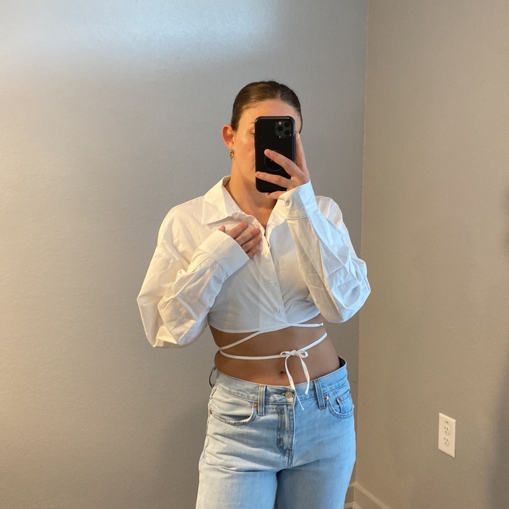 Mura Boutique Crop